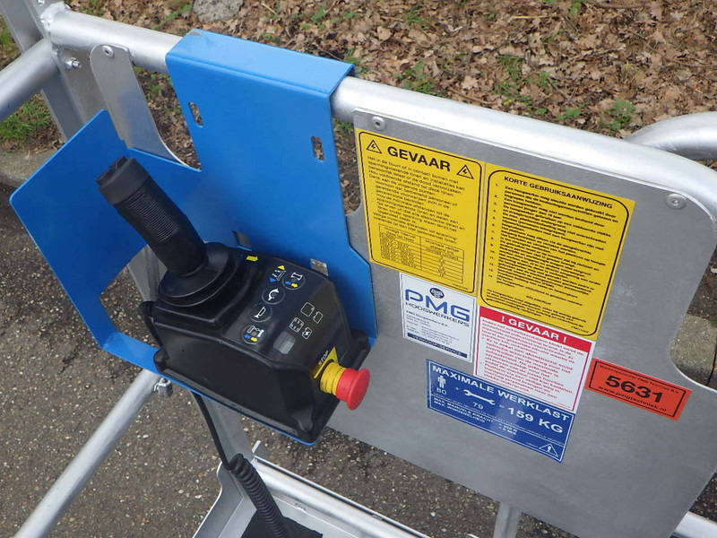 Genie GR-20 - Emelő: 5 kép. Genie GR-20 - Emelő: 5 kép.