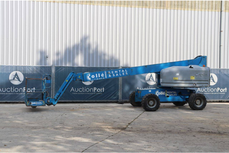 Genie S45 - Személyemelő: 1 kép. Genie S45 - Személyemelő: 1 kép.