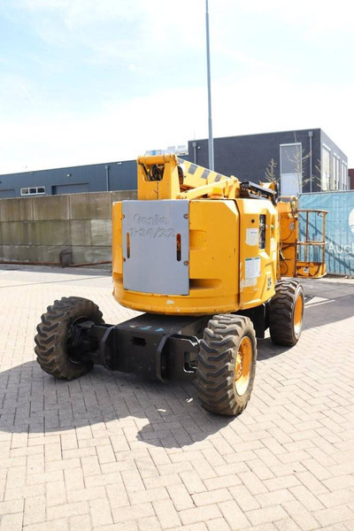 Genie Z-34/22 - Személyemelő: 5 kép. Genie Z-34/22 - Személyemelő: 5 kép.