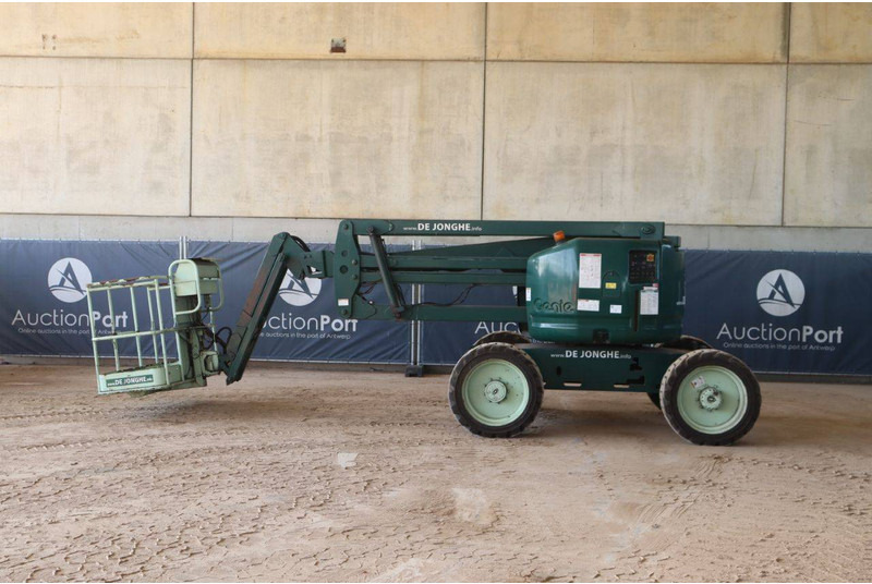 Genie Z-45/25 - Személyemelő: 2 kép. Genie Z-45/25 - Személyemelő: 2 kép.