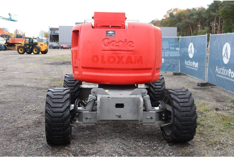 Genie Z-45/25J - Személyemelő: 5 kép. Genie Z-45/25J - Személyemelő: 5 kép.