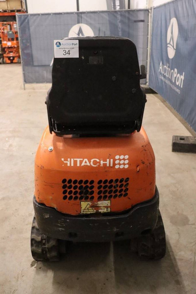 Hitachi EX8-2B - Minikotró: 4 kép. Hitachi EX8-2B - Minikotró: 4 kép.