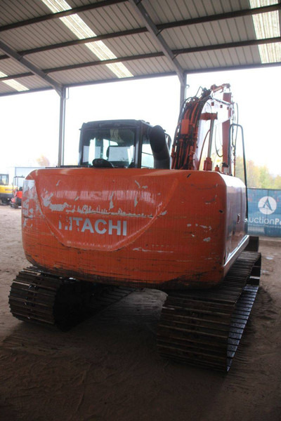 Hitachi ZX130LCN-5B - Lánctalpas kotró: 5 kép. Hitachi ZX130LCN-5B - Lánctalpas kotró: 5 kép.