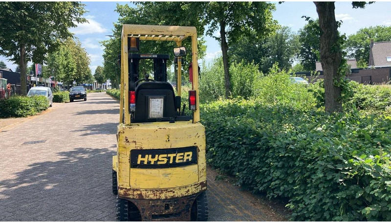 Hyster E1.75XM - Elektromos targonca: 3 kép. Hyster E1.75XM - Elektromos targonca: 3 kép.