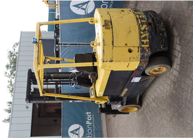 Hyster E5.50XL - Elektromos targonca: 4 kép. Hyster E5.50XL - Elektromos targonca: 4 kép.