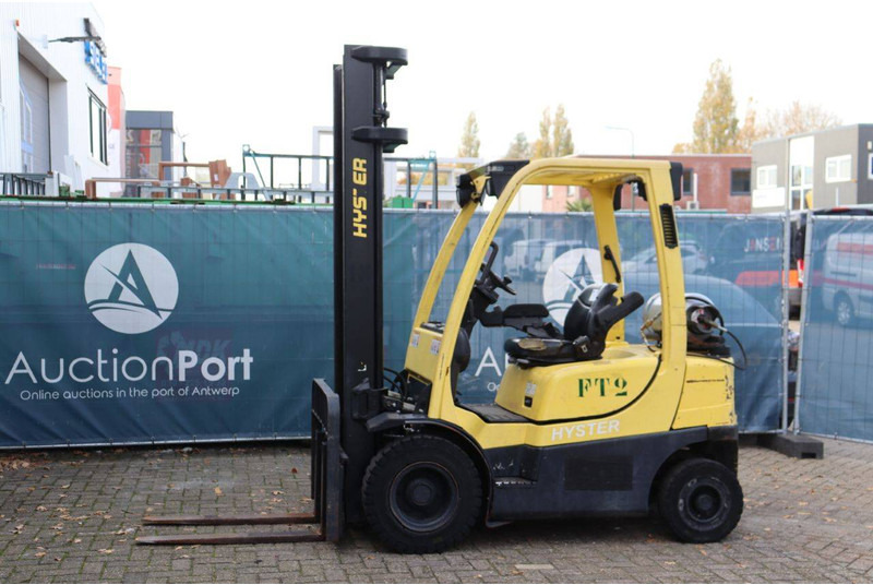 Hyster H2.0FT - Gázüzemű targonca: 1 kép. Hyster H2.0FT - Gázüzemű targonca: 1 kép.