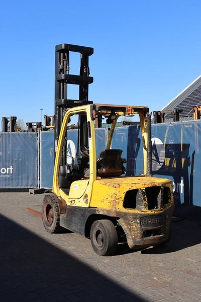 Hyster H3.5FT - Dízel targonca: 3 kép. Hyster H3.5FT - Dízel targonca: 3 kép.
