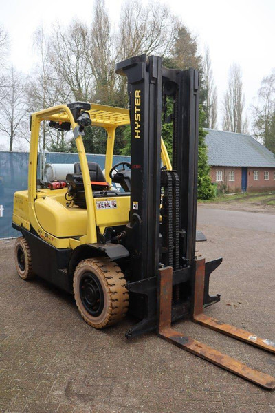 Gázüzemű targonca Hyster H4.0FT5: 6 kép.