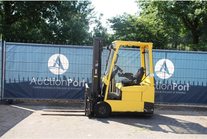 Hyster J1.60XMT (545) - Elektromos targonca: 1 kép. Hyster J1.60XMT (545) - Elektromos targonca: 1 kép.