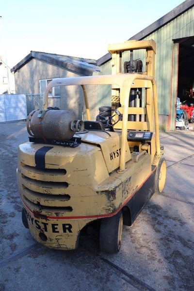 Hyster S150A - Gázüzemű targonca: 5 kép. Hyster S150A - Gázüzemű targonca: 5 kép.