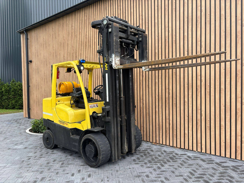 Hyster S7.0FT - Gázüzemű targonca: 3 kép. Hyster S7.0FT - Gázüzemű targonca: 3 kép.