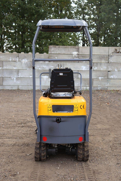 Hytec XV10B - Minikotró: 5 kép. Hytec XV10B - Minikotró: 5 kép.