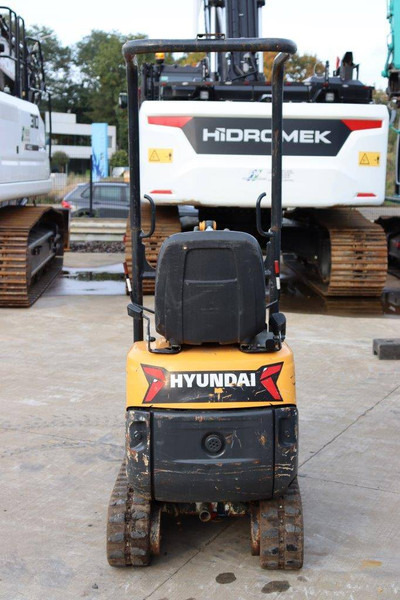 Hyundai HX10A - Minikotró: 5 kép. Hyundai HX10A - Minikotró: 5 kép.