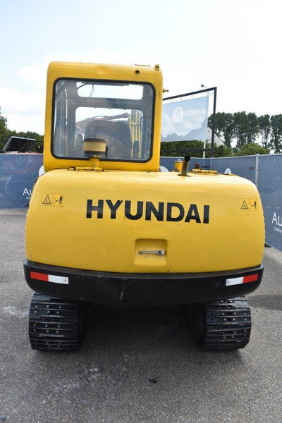 Hyundai R55-7 - Lánctalpas kotró: 5 kép. Hyundai R55-7 - Lánctalpas kotró: 5 kép.