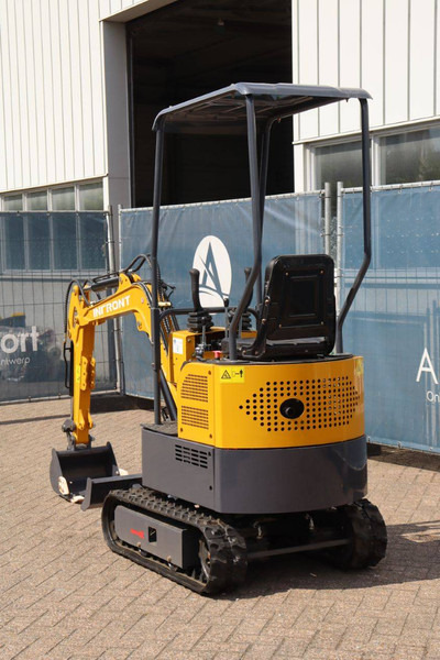 Infront YFE12 - Minikotró: 4 kép. Infront YFE12 - Minikotró: 4 kép.