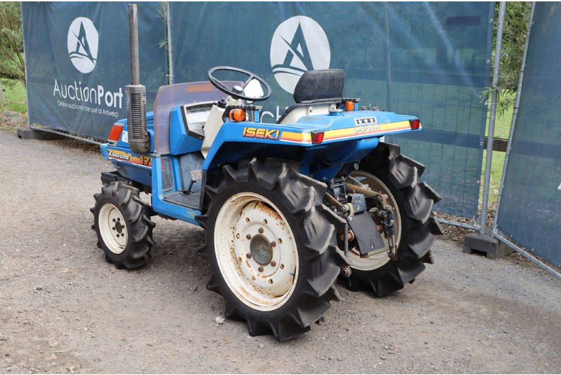 Iseki Landhope 170 - Traktor: 3 kép. Iseki Landhope 170 - Traktor: 3 kép.
