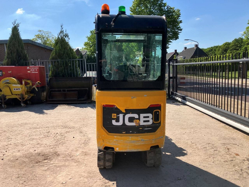 JCB 16C-1 T3 - Minikotró: 4 kép. JCB 16C-1 T3 - Minikotró: 4 kép.