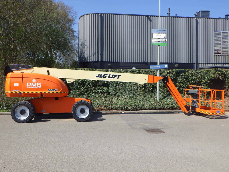 JLG 660SJ - Teleszkópos emelő: 1 kép. JLG 660SJ - Teleszkópos emelő: 1 kép.