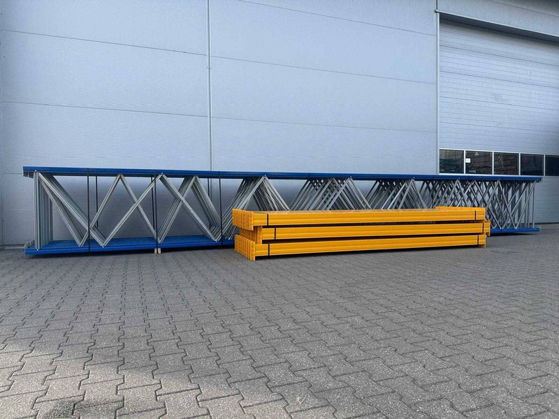 Jungheinrich MPB - Akkumulátor: 1 kép. Jungheinrich MPB - Akkumulátor: 1 kép.