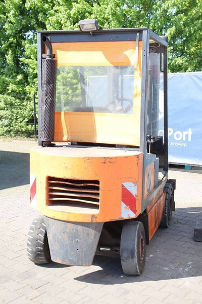 Kalmar CQD 2.0S - Dízel targonca: 5 kép. Kalmar CQD 2.0S - Dízel targonca: 5 kép.