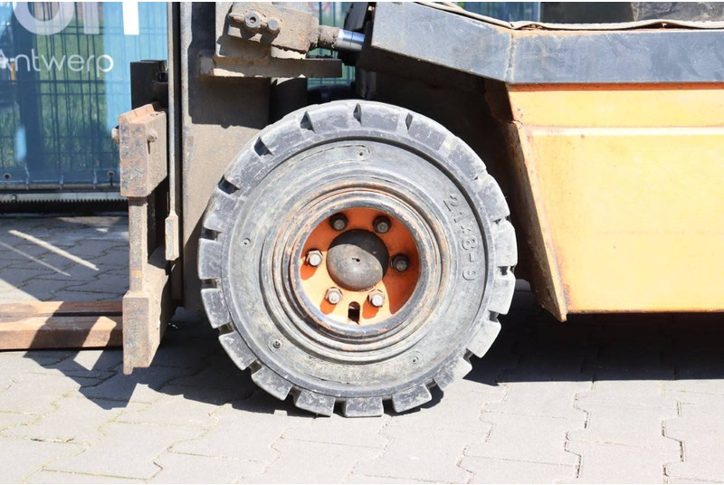 Dízel targonca Kalmar CQD 2.0S: 11 kép.