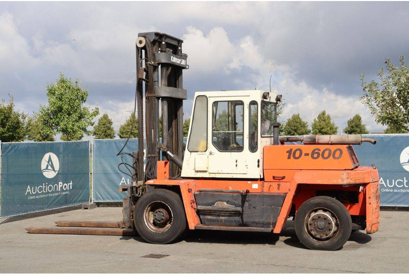 Kalmar DC10-600 - Dízel targonca: 3 kép. Kalmar DC10-600 - Dízel targonca: 3 kép.