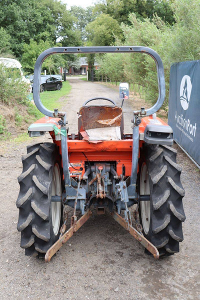 Kubota GL281 Grandel - Traktor: 4 kép. Kubota GL281 Grandel - Traktor: 4 kép.