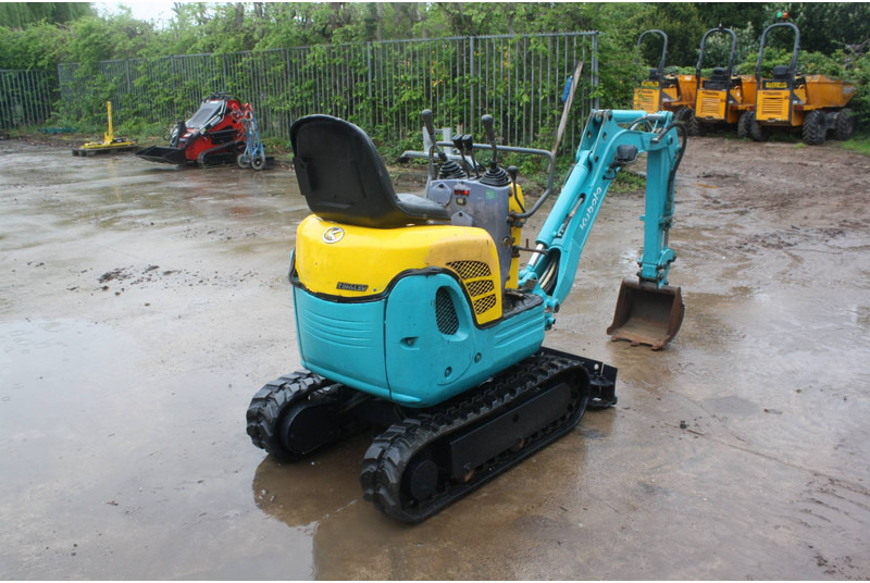 Kubota K008-3 - Minikotró: 5 kép. Kubota K008-3 - Minikotró: 5 kép.