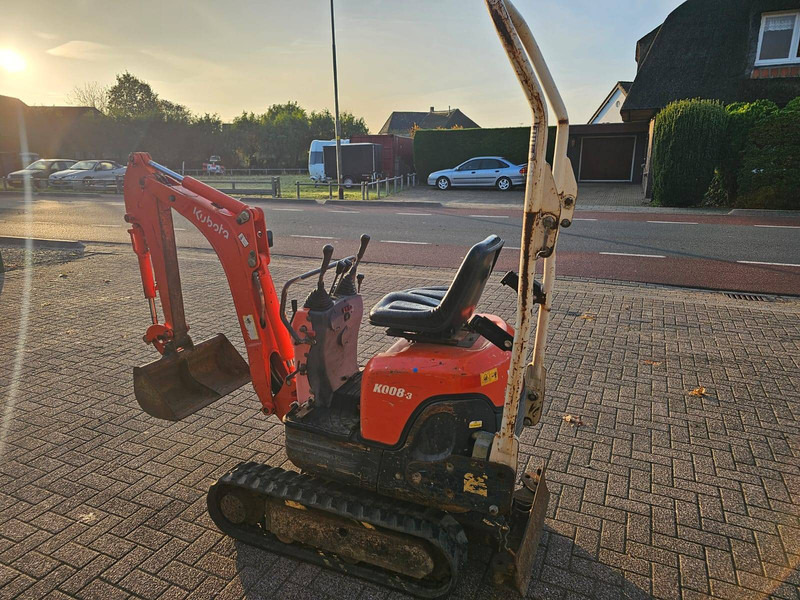 Kubota K008-3 - Minikotró: 5 kép. Kubota K008-3 - Minikotró: 5 kép.