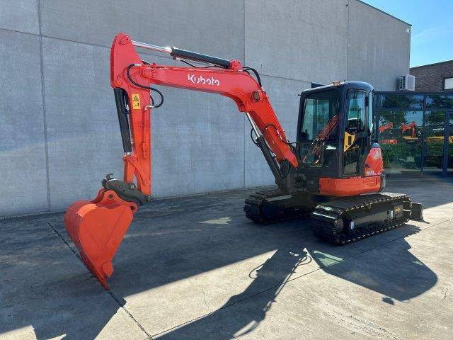 Kubota KX155-3SZ - Lánctalpas kotró: 1 kép. Kubota KX155-3SZ - Lánctalpas kotró: 1 kép.