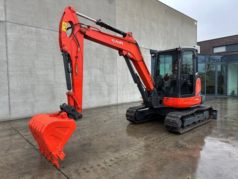 Kubota KX165-5 - Lánctalpas kotró: 1 kép. Kubota KX165-5 - Lánctalpas kotró: 1 kép.
