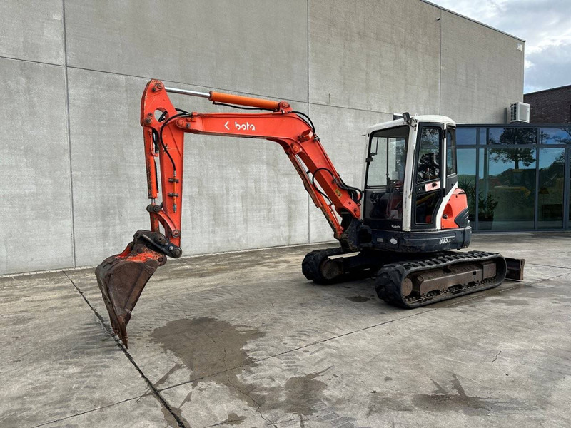 Kubota U-45-3 - Lánctalpas kotró: 1 kép. Kubota U-45-3 - Lánctalpas kotró: 1 kép.