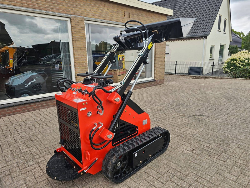 LRT460 - Lánctalpas homlokrakodó: 3 kép. LRT460 - Lánctalpas homlokrakodó: 3 kép.