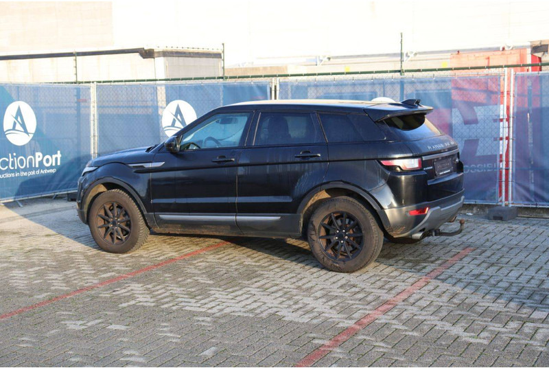 Land Rover Range Rover Evoque - Terepjáró/ SUV: 4 kép. Land Rover Range Rover Evoque - Terepjáró/ SUV: 4 kép.