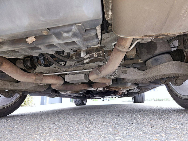 Land Rover Range Rover (IV) TDV8 'Vogue' - Terepjáró/ SUV: 5 kép. Land Rover Range Rover (IV) TDV8 'Vogue' - Terepjáró/ SUV: 5 kép.