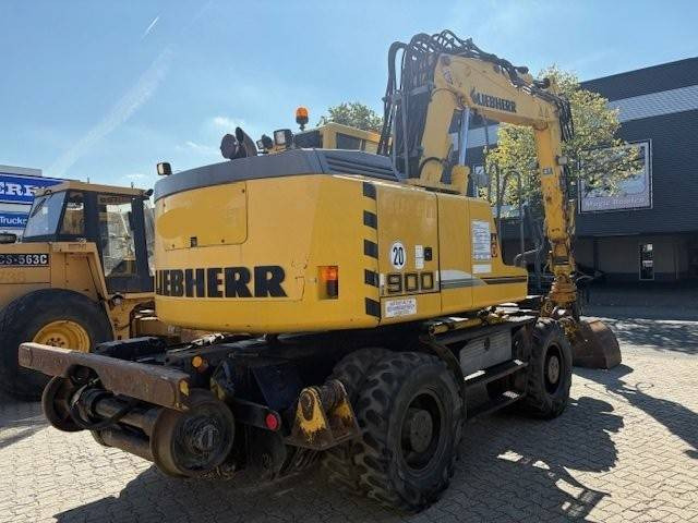 Liebherr A 900 C ZW - Gumikerekes kotró: 5 kép. Liebherr A 900 C ZW - Gumikerekes kotró: 5 kép.