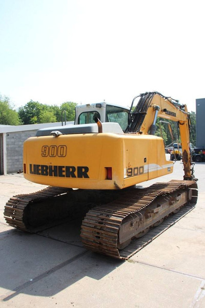 Liebherr R 900 C Litronic - Lánctalpas kotró: 5 kép. Liebherr R 900 C Litronic - Lánctalpas kotró: 5 kép.