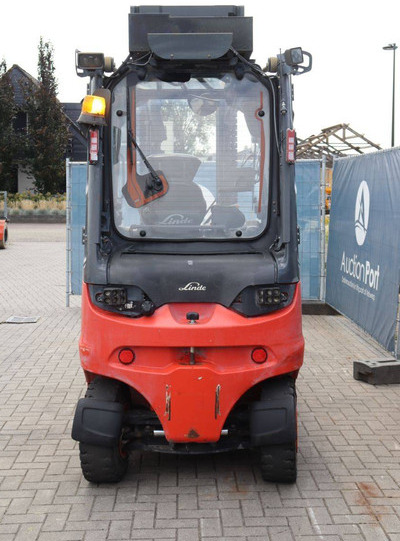 Linde E40HL-01/600 - Elektromos targonca: 5 kép. Linde E40HL-01/600 - Elektromos targonca: 5 kép.