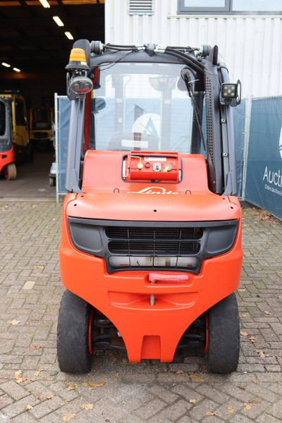 Linde H25T-02 - Gázüzemű targonca: 5 kép. Linde H25T-02 - Gázüzemű targonca: 5 kép.