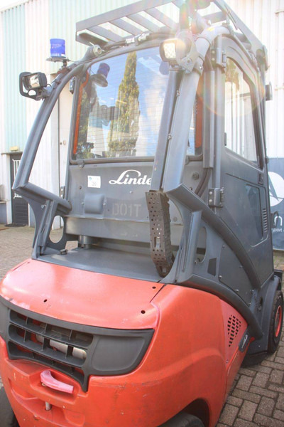 Linde H35D-02 - Dízel targonca: 5 kép. Linde H35D-02 - Dízel targonca: 5 kép.
