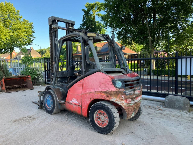 Linde H50D - Dízel targonca: 3 kép. Linde H50D - Dízel targonca: 3 kép.