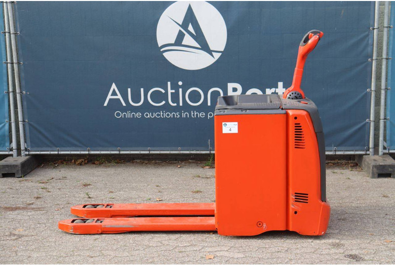Linde T30 - Kézi raklapemelő: 2 kép. Linde T30 - Kézi raklapemelő: 2 kép.