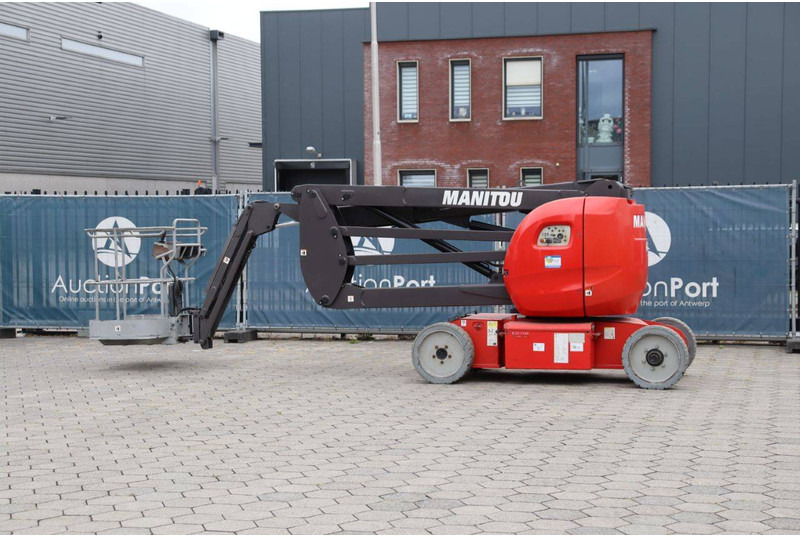 Manitou 150 AETJ Compact - Személyemelő: 3 kép. Manitou 150 AETJ Compact - Személyemelő: 3 kép.