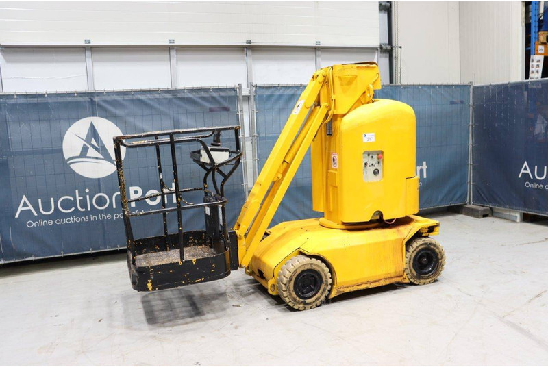 Manitou 80 VJR - Emelő: 1 kép. Manitou 80 VJR - Emelő: 1 kép.