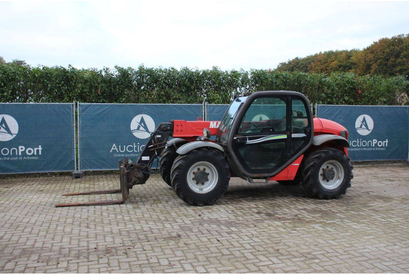Manitou MLT 627 - Teleszkópos rakodó: 1 kép. Manitou MLT 627 - Teleszkópos rakodó: 1 kép.