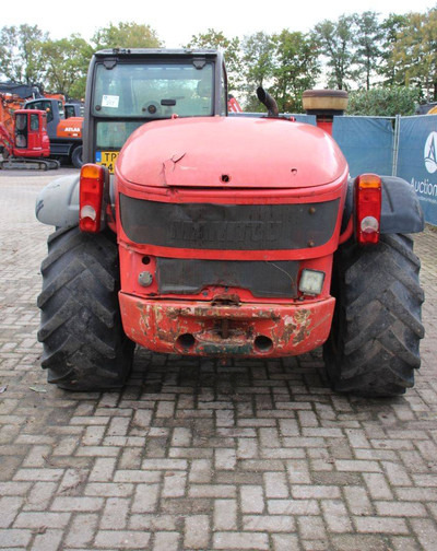 Manitou MLT 627 - Teleszkópos rakodó: 4 kép. Manitou MLT 627 - Teleszkópos rakodó: 4 kép.