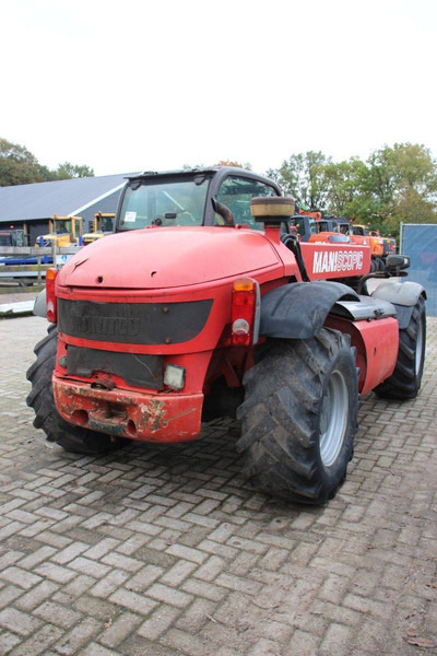 Manitou MLT 627 - Teleszkópos rakodó: 5 kép. Manitou MLT 627 - Teleszkópos rakodó: 5 kép.
