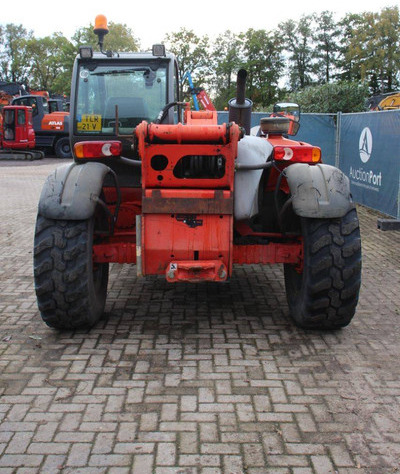 Manitou MT 1030 - Teleszkópos rakodó: 4 kép. Manitou MT 1030 - Teleszkópos rakodó: 4 kép.