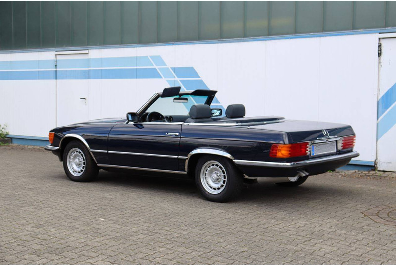 Mercedes-Benz 280SL - Autó: 3 kép. Mercedes-Benz 280SL - Autó: 3 kép.
