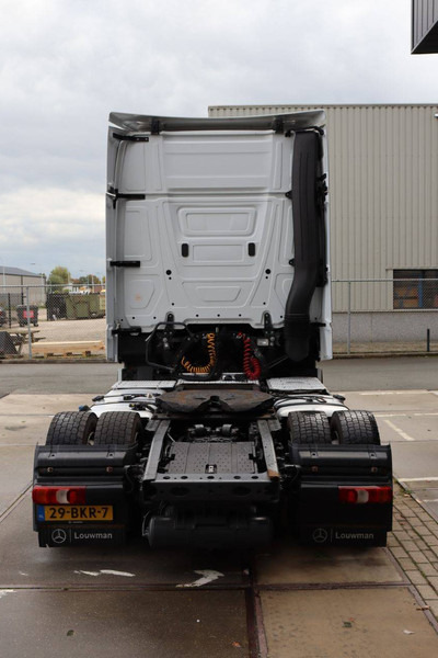 Mercedes-Benz ACTROS - Alvaz teherautó: 5 kép. Mercedes-Benz ACTROS - Alvaz teherautó: 5 kép.